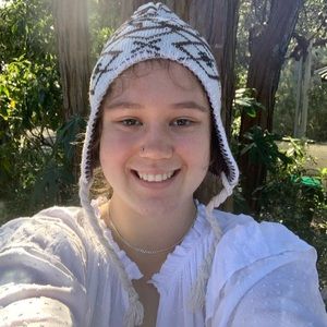 Meet your Posher, Sophia